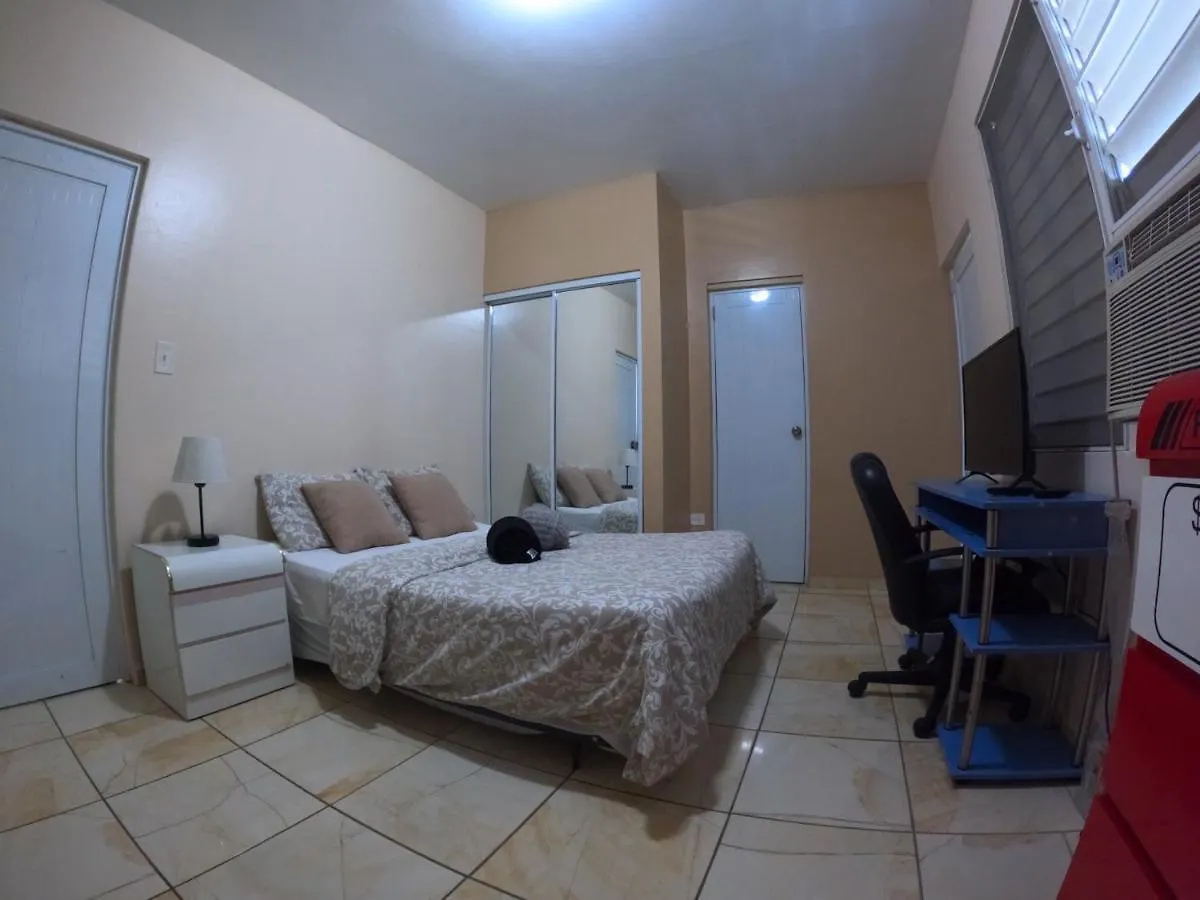 Wifi, Workspace , Perfect Location & Parking Ponce Apartment